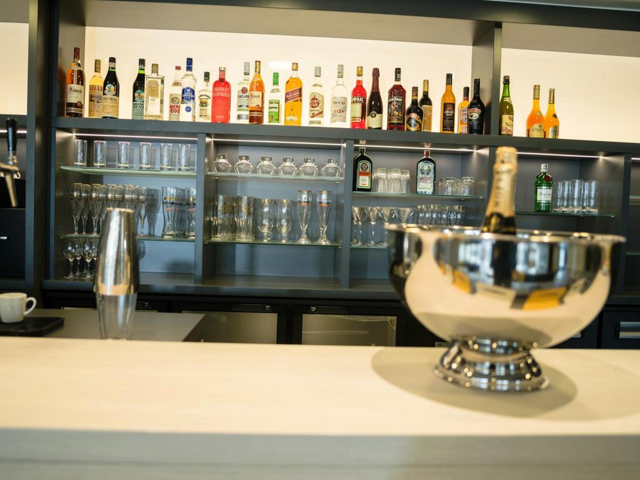 B&B Hotel Frankfurt-Airport Frankfurt am Main Ngoại thất bức ảnh